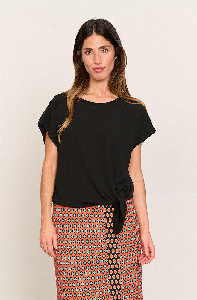 camiseta mujer lisa con nudo