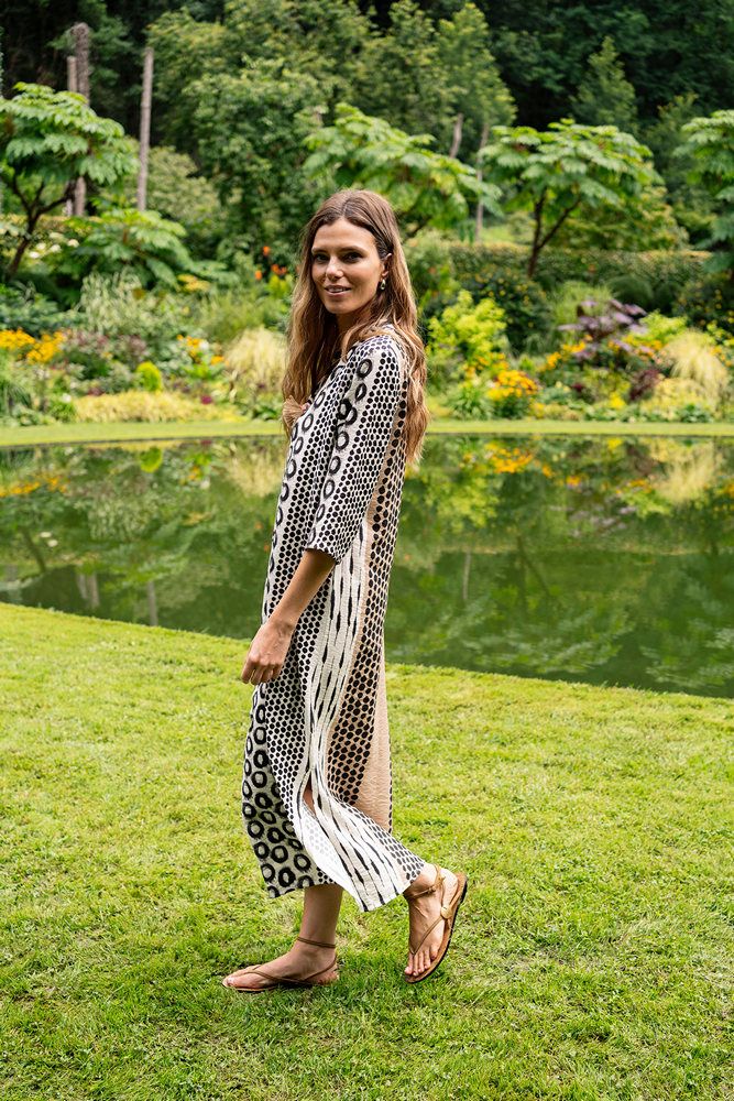 vestido largo estampado bolas