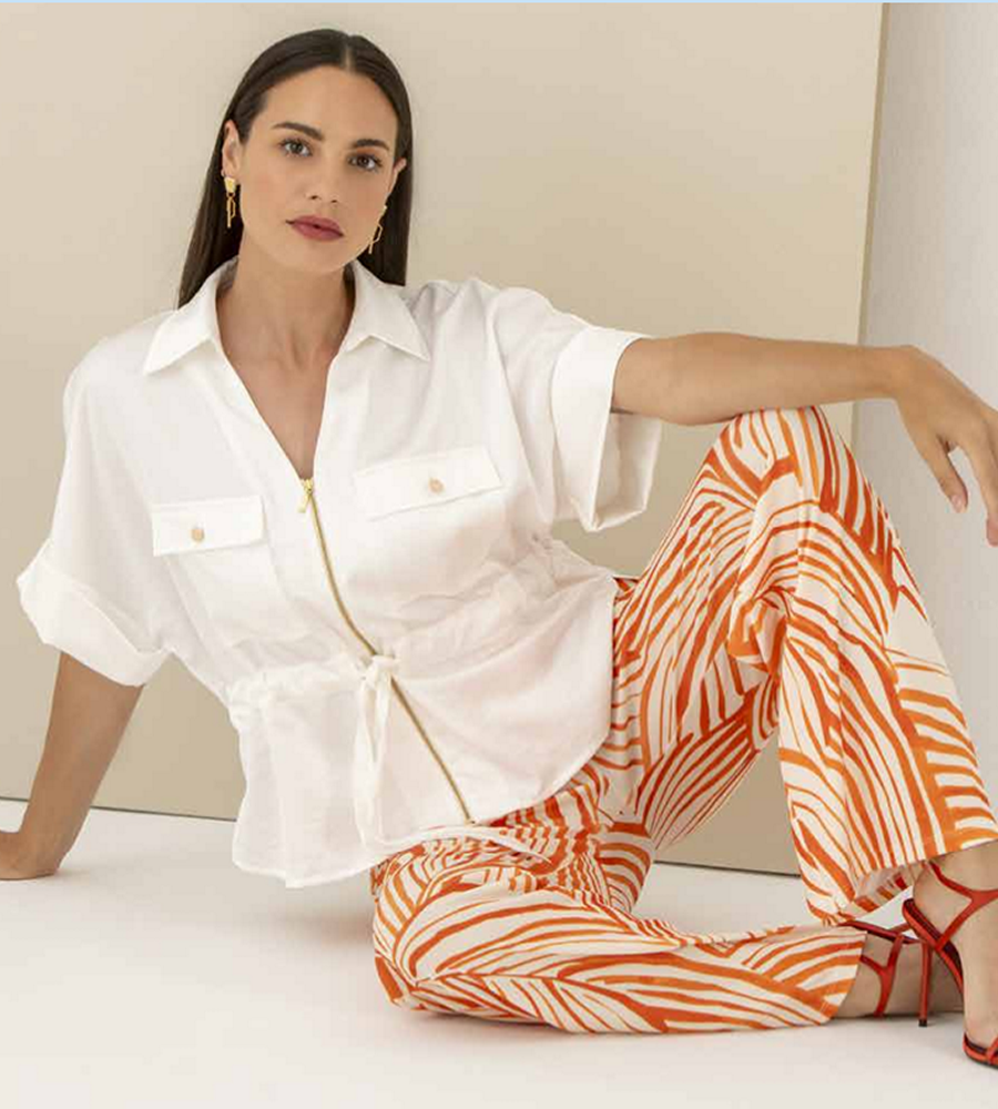 cazadora mujer bolsillos delante