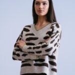 jersey-cuello-pico-relieve_1.jpg