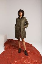 05-71137-parka-acolchada-khaki-parole-italy-1.jpeg