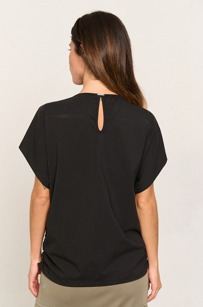camiseta-pedreria-negra_2.jpg