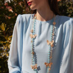 collar-mariposas-largo-dorado-lopezientos.jpg