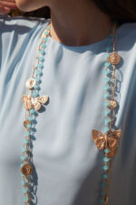 collar-mariposas-largo-dorado-lopezientos-detalle.jpg