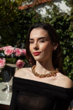 collar-mujer-corto-cadena-dorada-lopezientos.jpg
