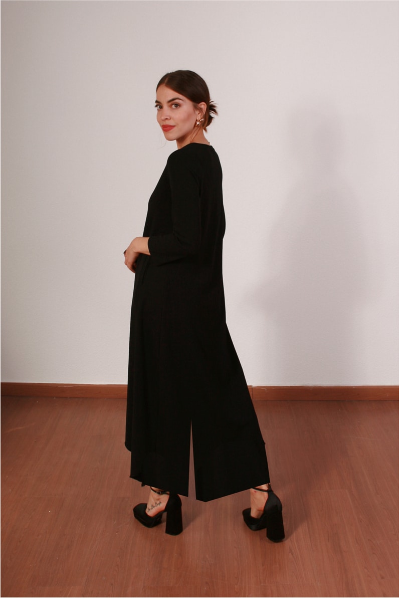 64522-vestido-negro-mujer-midi.jpg 64522-vestido-negro-mujer-midi.jpg