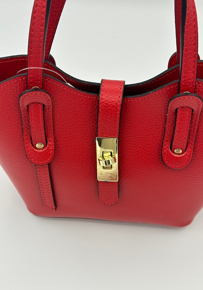 bolso-de-mujer-piel-rojo-liso.jpeg