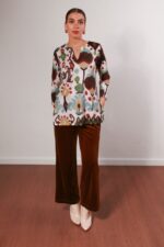 pantalon-mujer-ancho-corto-terciopelo-1.jpg