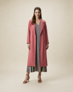 trench-mujer-fluido-liso-parole-italy-lopezientos-rosa-empolvado.png