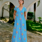 vestido-de-mujer-midi-estampado-estrella-parole-italy.png