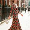 vestido-mujer-largo-cuello-pico-marron-cali-parole-italy.png
