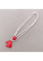 collar-largo-cuentas-cristales-facetados-colgante-cangrejo-metal-blanco.jpg