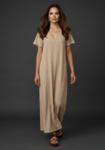 vestido-de-mujer-largo-fluido-rustico-liso-arena-parole-italy.png