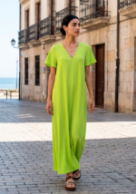 vestido-de-mujer-largo-fluido-rustico-liso-pistacho-parole-italy.png