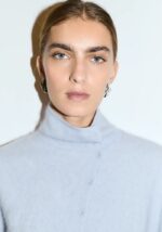 cardigan-de-mujer-glase-azul-eseoese-lopezientos.jpg