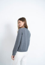 cardigan-de-mujer-gris-bordado-floral-hongo-lopezientos.jpg