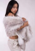 chal-mujer-bodas-gris-invierno-lopezientos.jpg