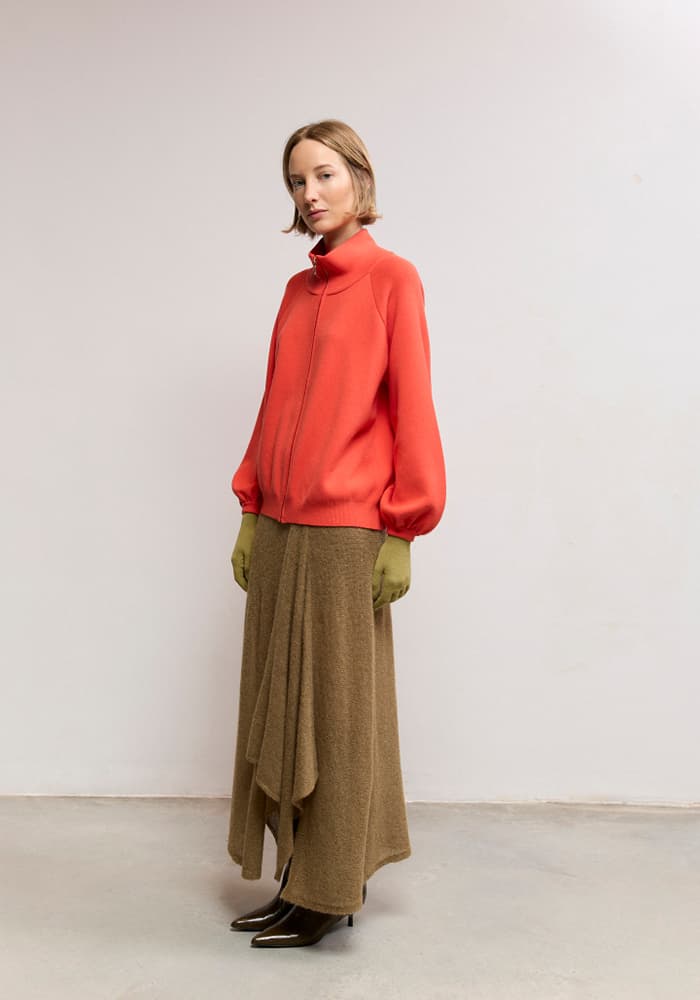 chaqueta-cerrojo-cuello-chimenea-modal-montoto-lopezientos.jpg chaqueta-cerrojo-cuello-chimenea-modal-montoto-lopezientos.jpg