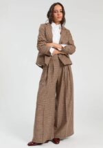 chaqueta-de-mujer-pata-de-gallo-burdeos-vilagallo-lopezientos.jpg