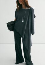 jersey-de-mujer-bernini-capa-gris-broche-siluetado-eseoese-lopezientos.jpg