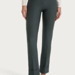 pantalon-recto-con-vuelta-verde-lopezientos.jpg