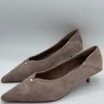 salon-de-mujer-antelina-kitten-heel-beige-lopezientos.jpeg