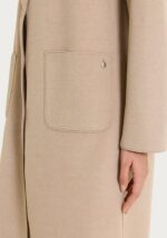 abrigo-de-mujer-largo-cuello-solapa-bolsillos-plaston-camel-lopezientos.jpg