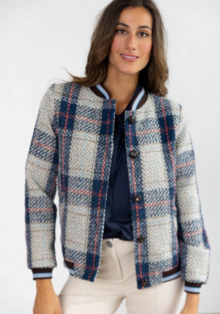 bomber-de-mujer-de-cuadros-textura-bmb-lopezientos.jpg bomber-de-mujer-de-cuadros-textura-bmb-lopezientos.jpg