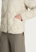chaqueta-de-mujer-acolchado-nata-manga-larga-lopezientos.jpg
