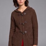 chaqueta-de-mujer-con-capucha-chocolate-tachiandzucca-lopezientos.jpg