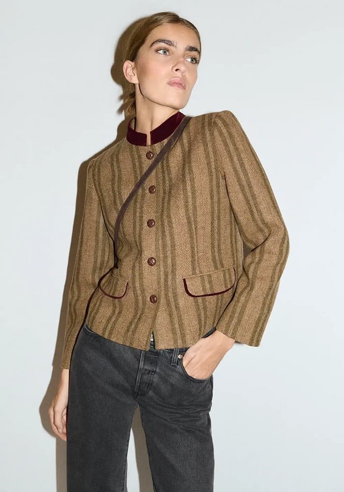 chaqueta-mujer-baviera-kakhi-rayas-eseoese-lopezientos.jpg