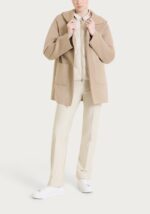 chaqueton-de-mujer-con-capucha-de-lana-camel-vegana-lopezientos.jpg