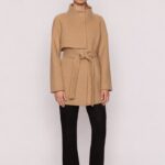 chaqueton-de-mujer-cruzado-lazada-camel-arggido-lopezientos.jpg