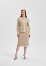 falda-detalle-relieve-beige-lopezientos.jpg