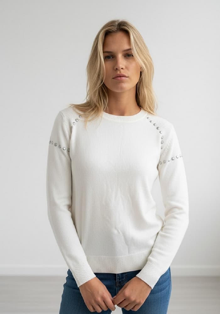 jersey-de-mujer-tachas-metal-blanco-lopezientos.jpg