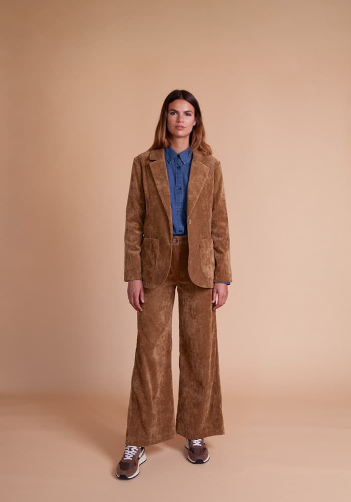 pantalon-mujer-de-pana-camel-lopezientos.jpg