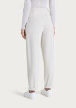 pantalon-mujer-terciopelo-nata-lopezientos.jpg